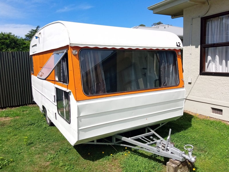 CARAVAN RENT/ HIRE for $29 per week Carousel 1
