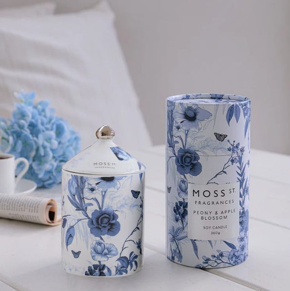 Moss St 360G PEONY & APPLE BLOSSOM CANDLE Carousel 1
