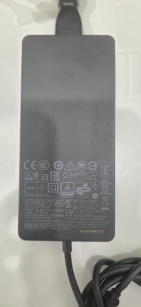 Microsoft Surface Dock V1 - Model 1661 Carousel 7