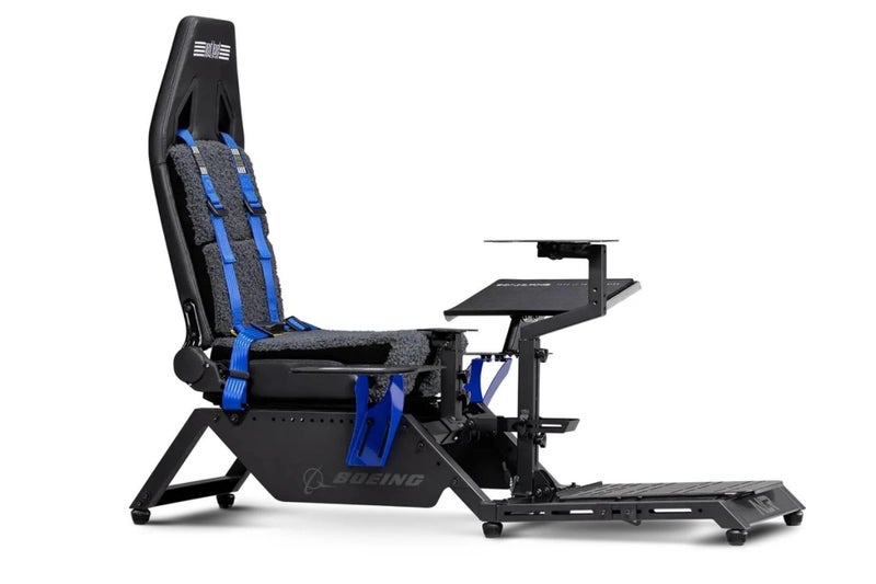 Next Level Racing Flight Simulator – Boeing Edition Carousel 1