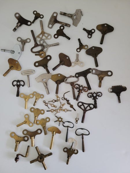 Old Clock repairing tools and Parts Carousel 16