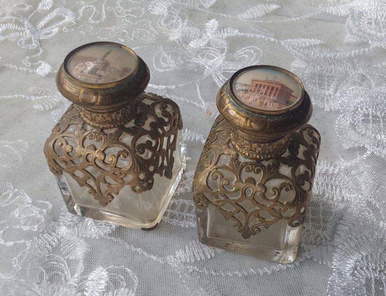ANTIQUE FRENCH PERFUME BOTTLES Carousel 1