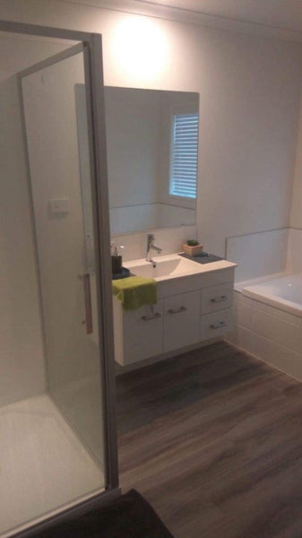 Papamoa Beach, 4 bedrooms64419243808899111