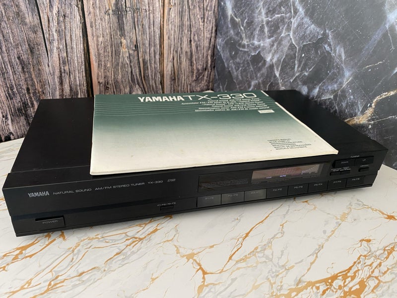 ~$1R Yamaha natural sound AM/FM stereo tuner TX-330~ Carousel 1