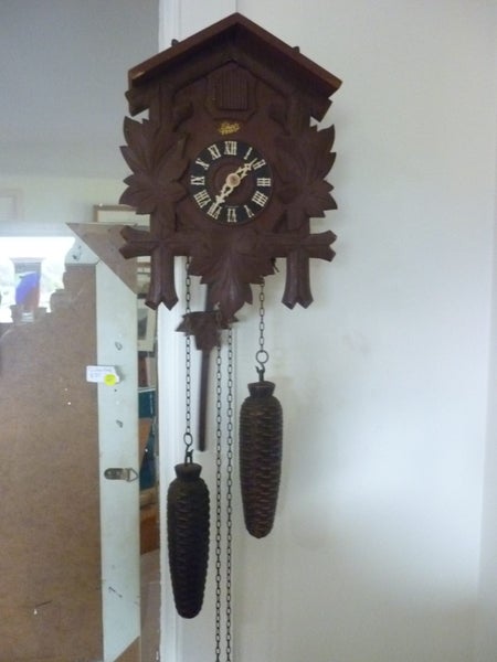 CUCKOO CLOCK 8 DAY GERMAN SCHATZ. Carousel 1
