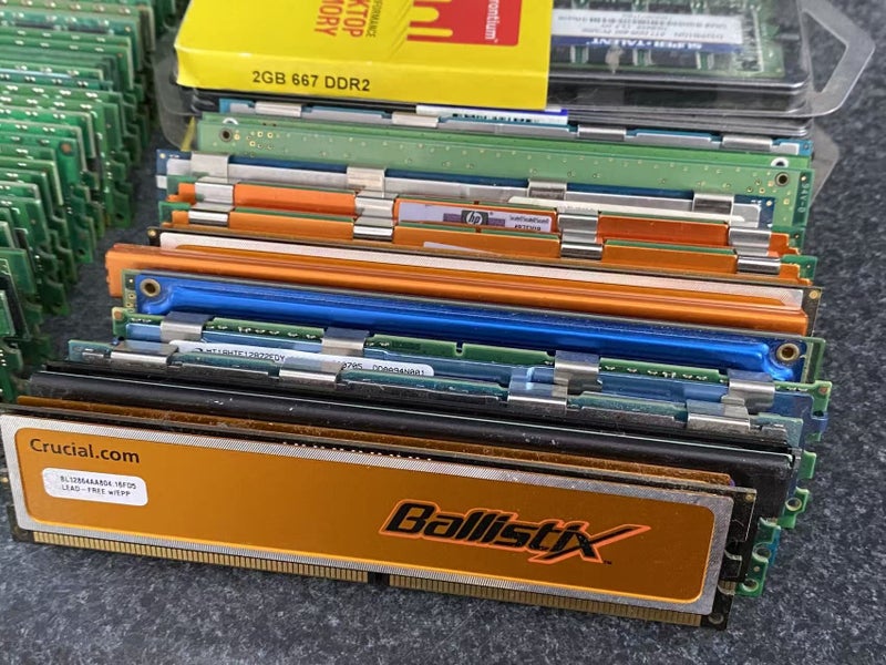 *$1 Reserved* Server DDR2 ECC 512MB 1GB RAM in bulk Mix brand Samsung Hynix etc Carousel 6