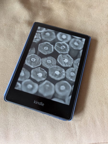 Kindle Paperwhite (11th gen) Carousel 1