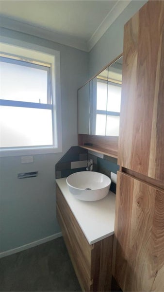 Views! Sunshine! & Affordable!64052894088323113