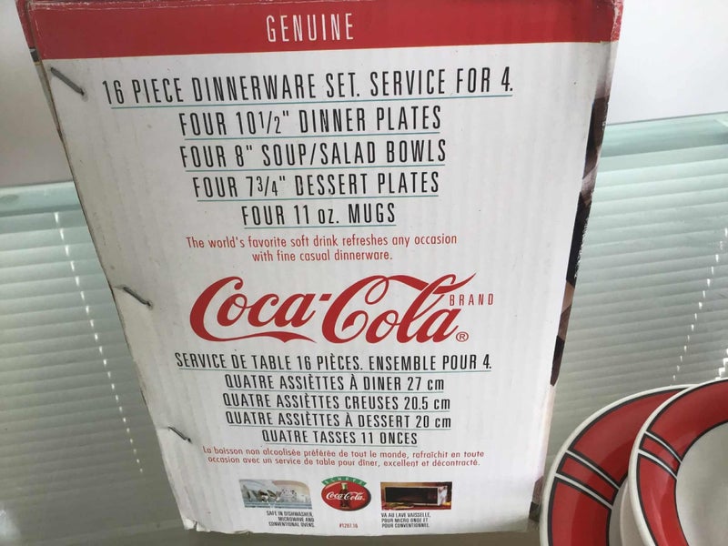 Coca-Cola 16 Piece Dinner Set Carousel 2