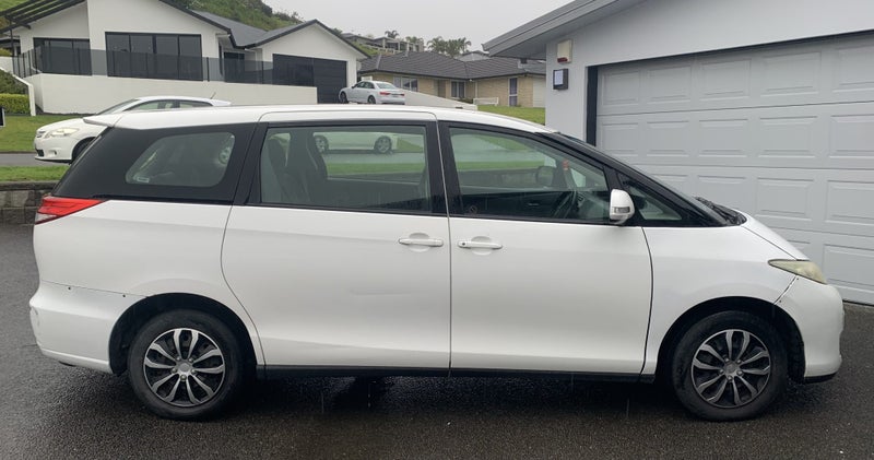 2010 Toyota Previa Similar to Estima64052996195843110