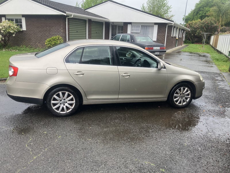 2007 Volkswagen Jetta Fsi Tip64053108520578110