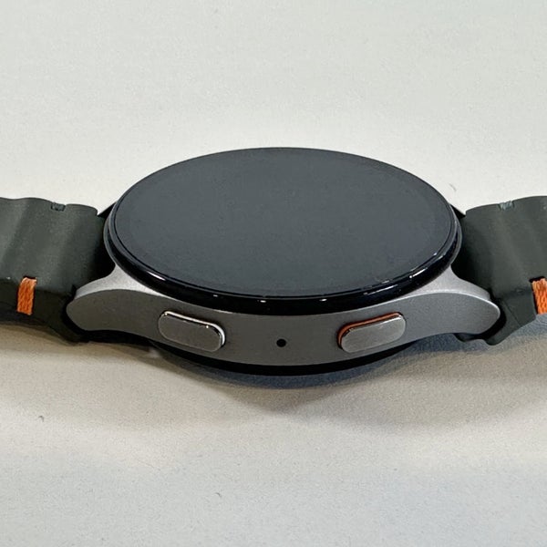 Samsung Galaxy Watch7 44mm (trade in) Carousel 9