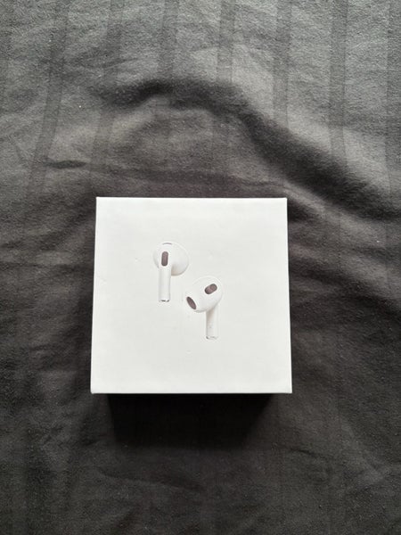 Apple Airpods Gen 3 Carousel 3