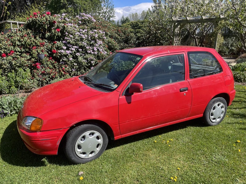 1998 Toyota Starlet F64053209335554112