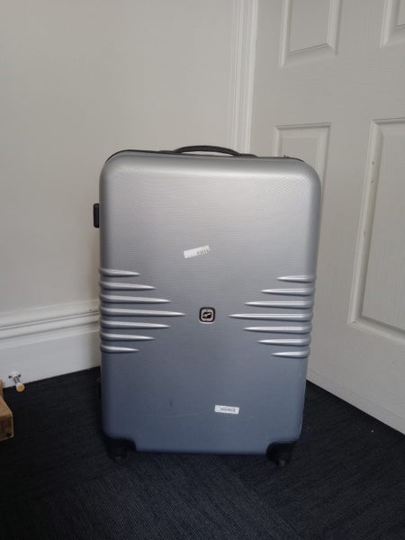 For Sale: Grey Hard-Shell Suitcase Carousel 2