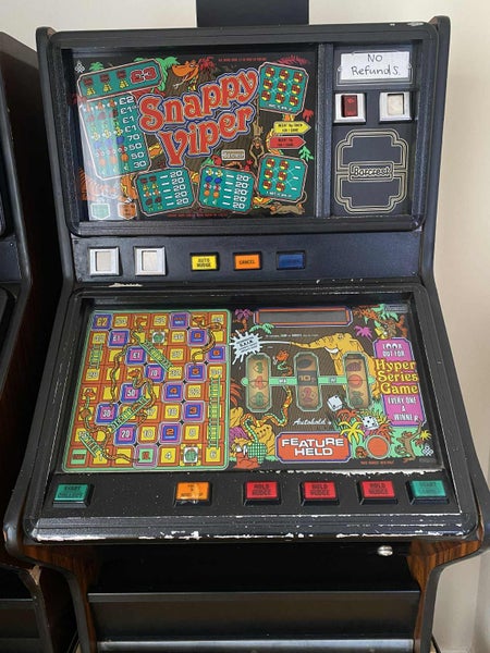 1980's Fruit Machine x2, working condition Carousel 4