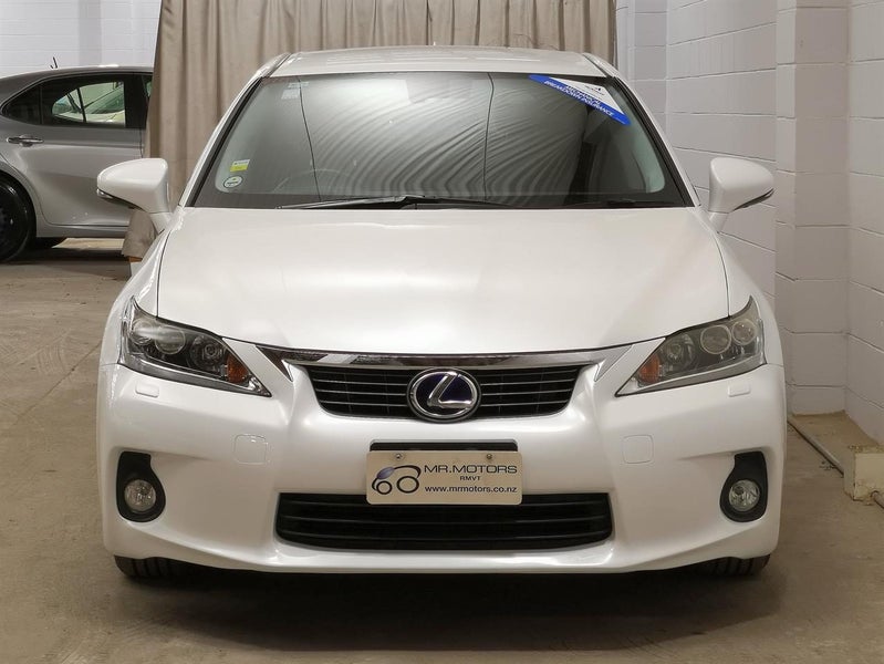 2012 Lexus CT 200h Low ks, Camera. nice colour64053860730242113