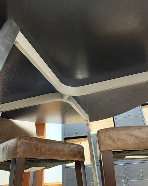 Dining table - designer64053970115458114