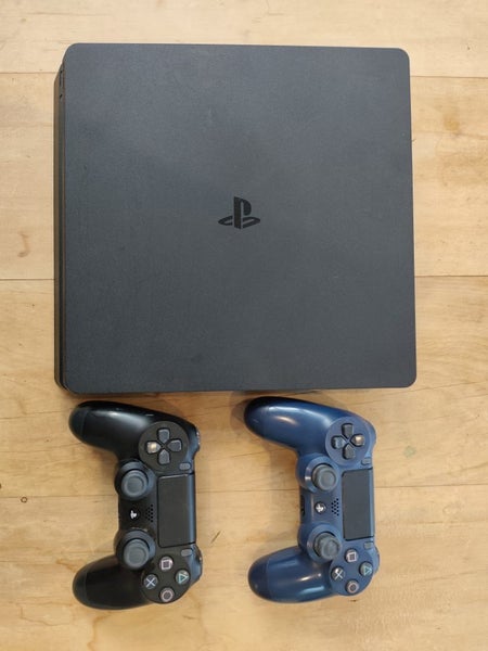 PS4 Playstation, controllers, games Carousel 2
