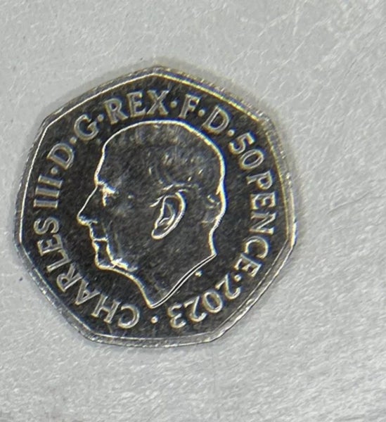 King Charles lll Westminster Abbey coins Carousel 1