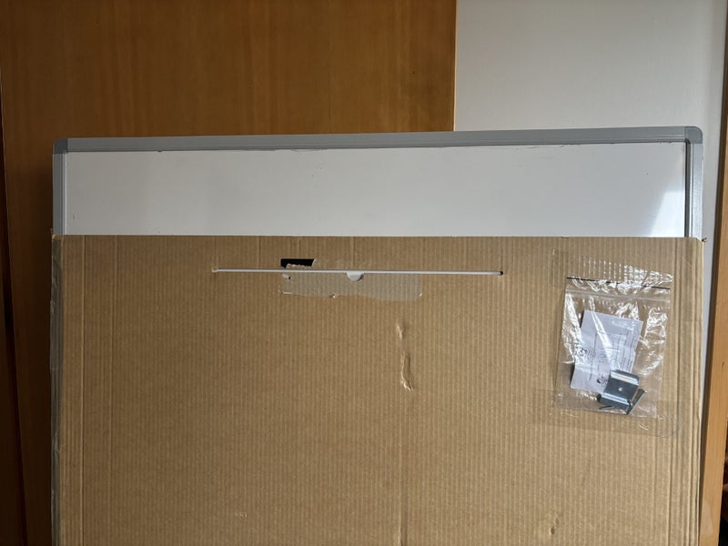 Wait for it: a whiteboard! Carousel 2