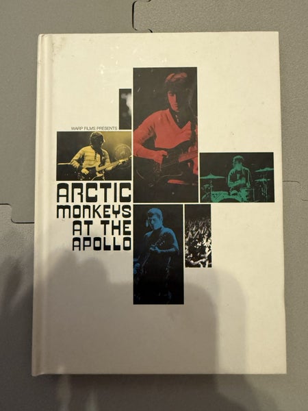 Arctic Monkeys - At The Apollo (Live DVD) Carousel 1