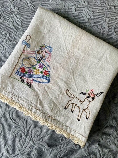 A fabulous embroidered vintage Linen tea Towel- Bo Peep Carousel 2