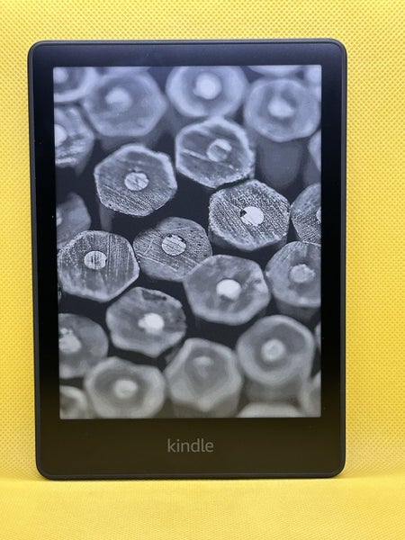 Kindle Paperwhite 11th Gen 8GB Carousel 1