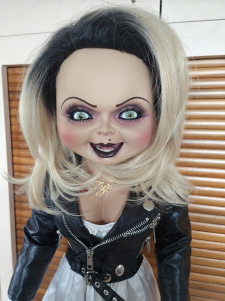 Life size Tiffany doll Carousel 5