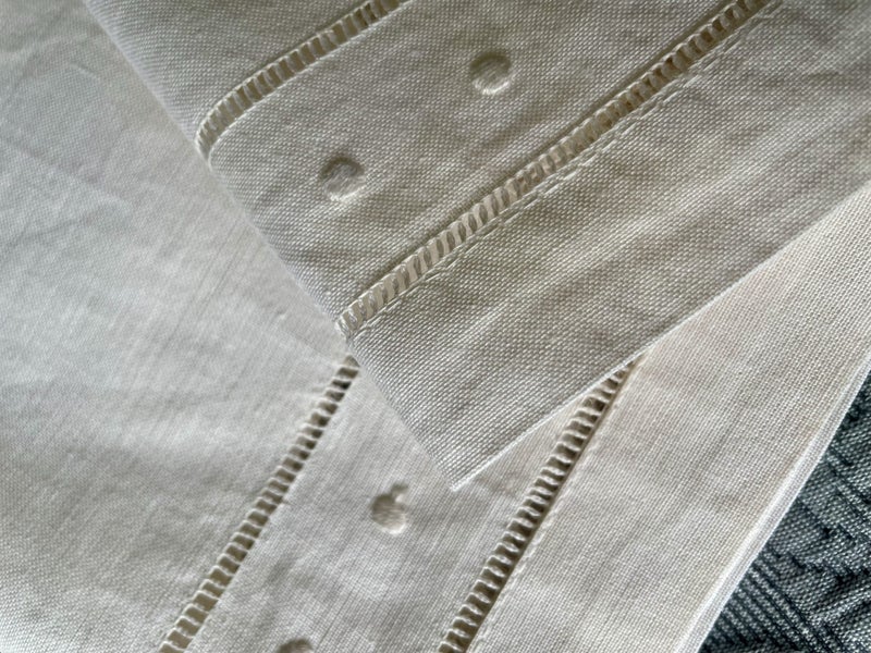 5 perfect linen placemats Carousel 2