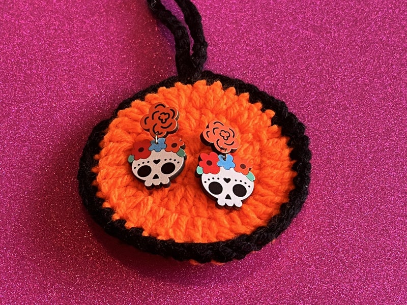 Cute Skull Earrings + Handmade Pouch Carousel 1