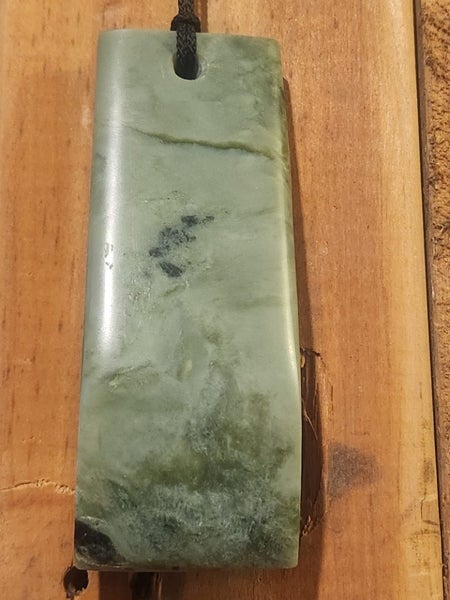Large Inanga Pounamu jade toki Carousel 9