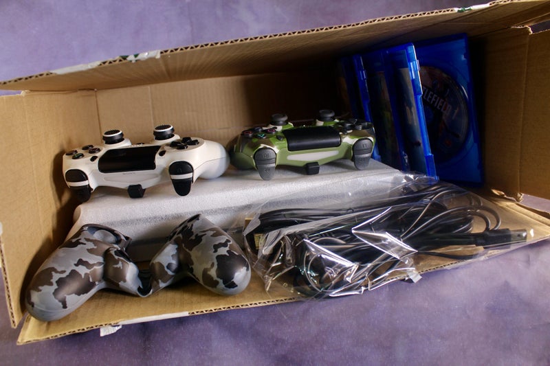 Sony PlayStation 4 Pro 1TB Bundle Limited Edition AS NEW "GREAT BARGAIN $399 Carousel 19