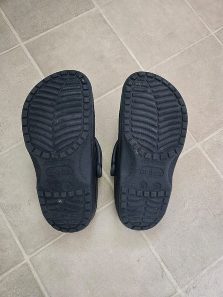 Crocs Navy Carousel 2