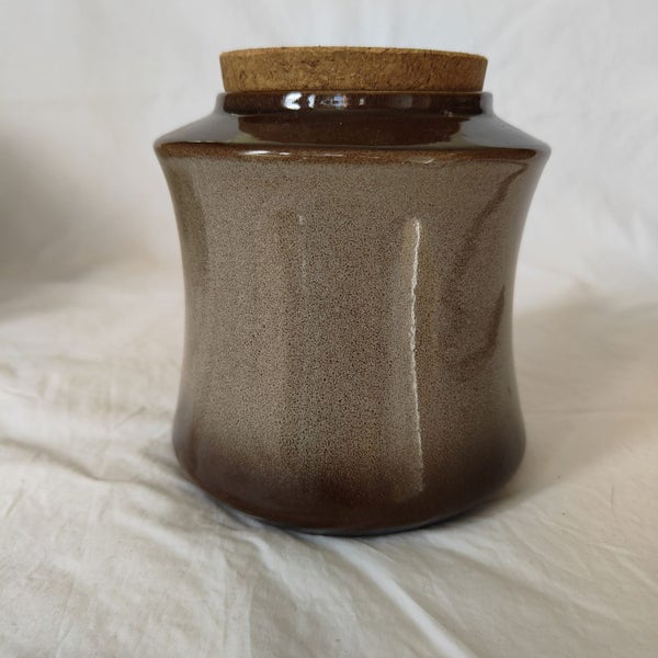 Temuka Cobblestone Medium Canister (SKU F3) Carousel 2