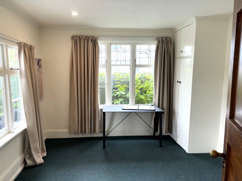 Riccarton, 6+ bedrooms64703982996354112