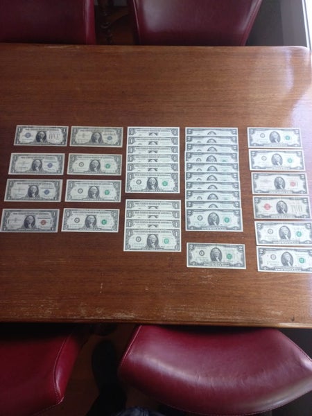 Bulk lot of US Banknotes Carousel 1
