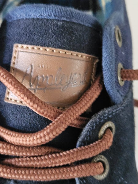 Globe Kids Skate Shoes – Navy Suede / Brown Laces – Outer Sole 22 cm Carousel 2