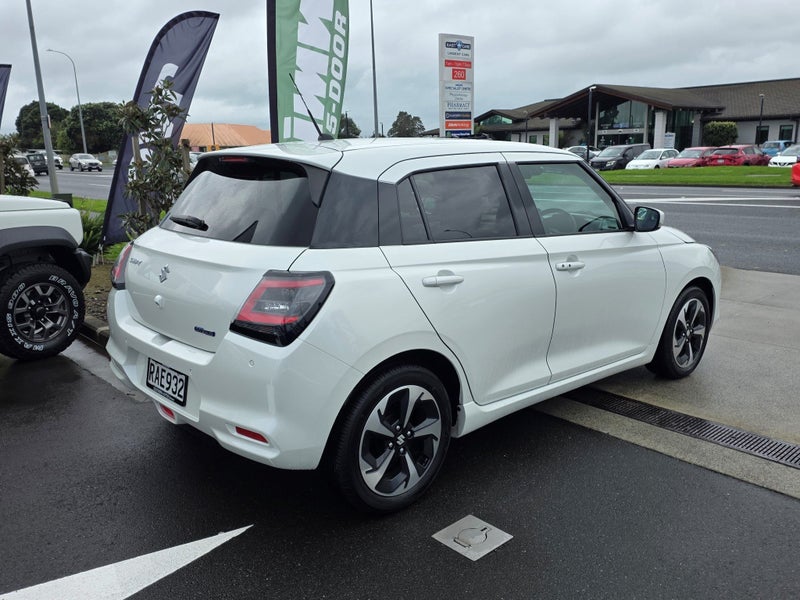 2025 Suzuki Swift RSC Hybrid64062496731266114