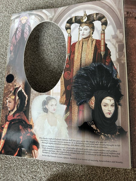 Star Wars Queen Amidala 1999 Portrait Editions Carousel 2