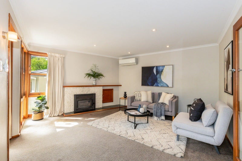 Stylish, solid, and so central64063160660097113