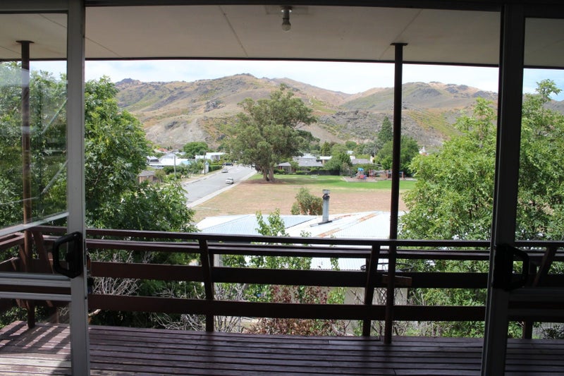 Cromwell, 3 bedrooms64063373353217112