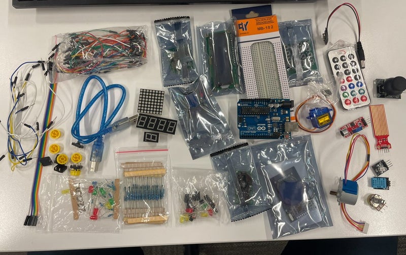Arduino UNO Starter Kit Carousel 5