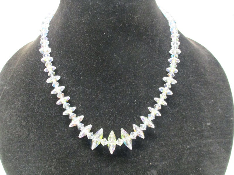 SH 603 - Vintage iridescent Czechoslovakia crystal styled beaded necklace Carousel 2