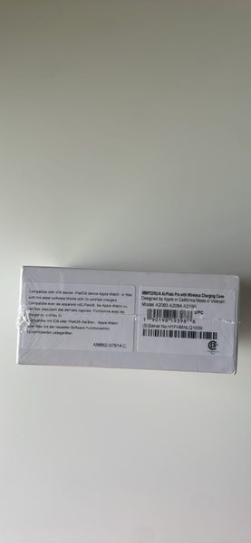 AirPods (3rd gen) Carousel 4