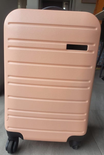 Luggage Hard Case in excl condition Carousel 1