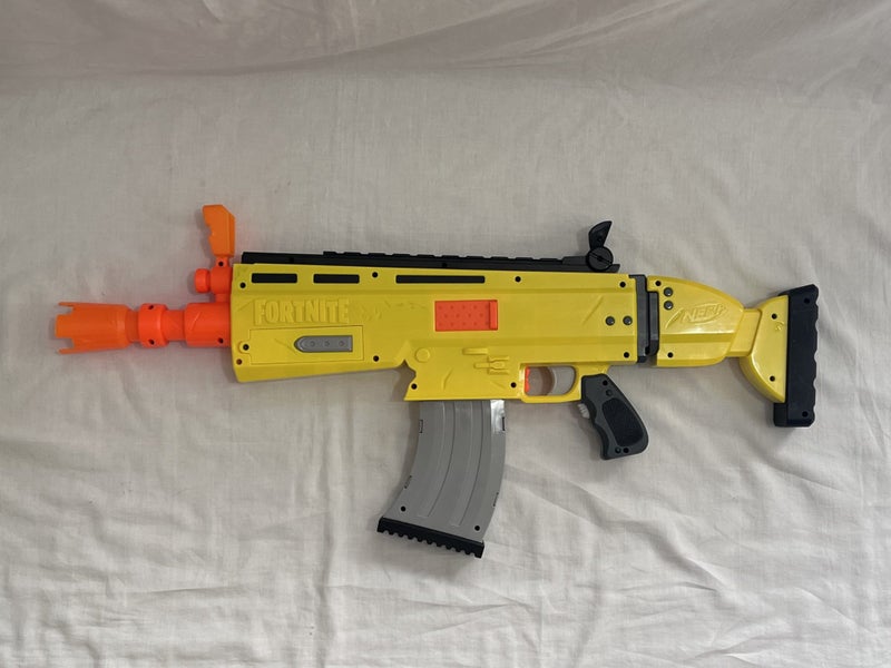 NERF | FORTNITE AR-L Carousel 2