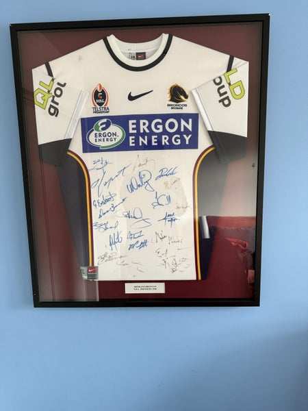 Signed Brisbane Broncos Jersey Carousel 1