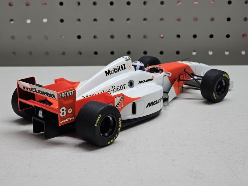*$1 res* Minichamps 1/18 McLaren MP4/11- David Coulthard 1996 Formula 1 Carousel 2