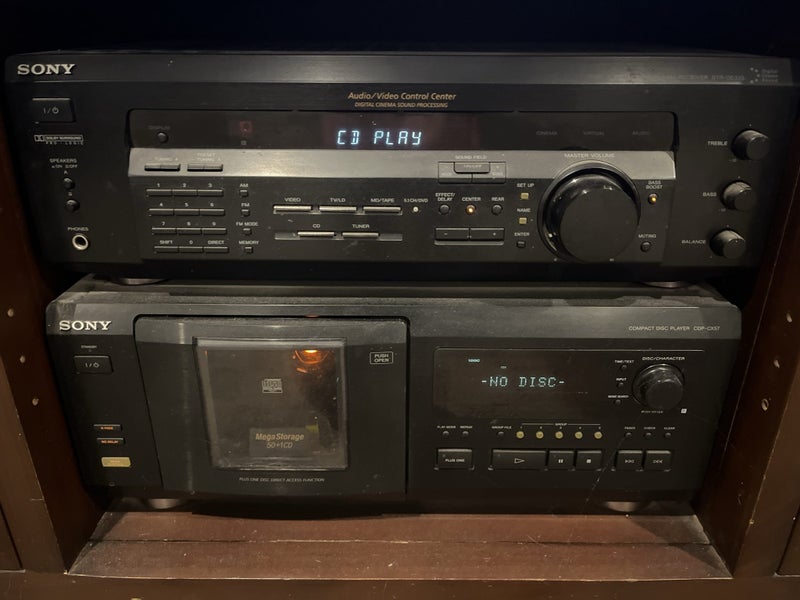 Sony 50 cd changer, Sony amp & Polk speakers Carousel 1